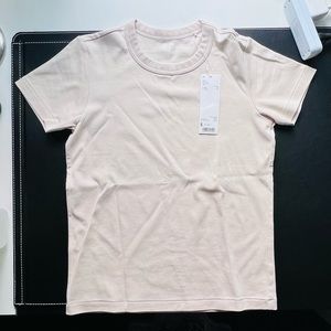 UNIQLO S women’s crew neck t shirt NWT